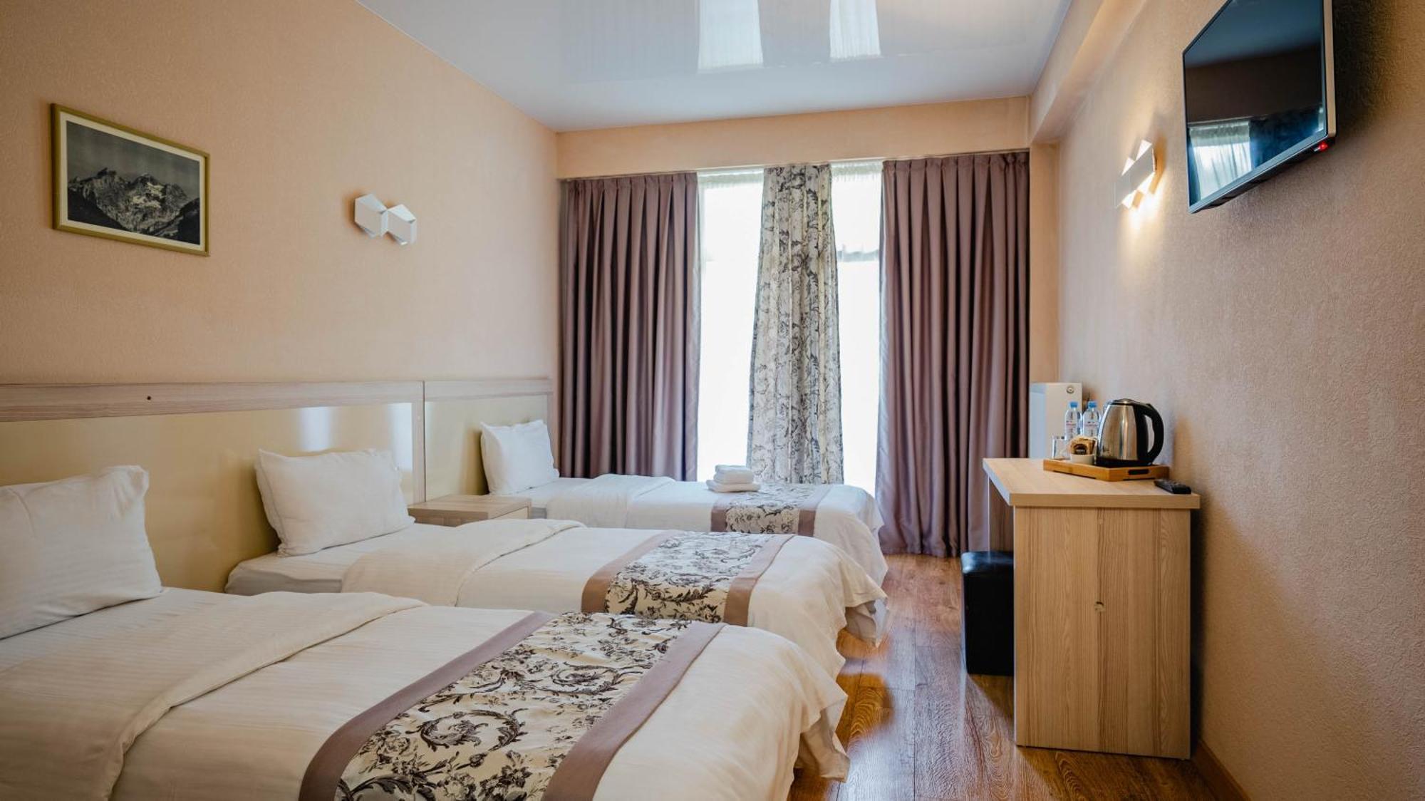 Gudauri Inn Quarto foto